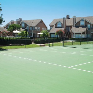 Tennis court at Highlands of Valley Ranch